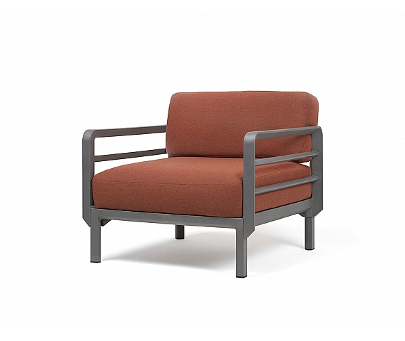 Maximo armchair